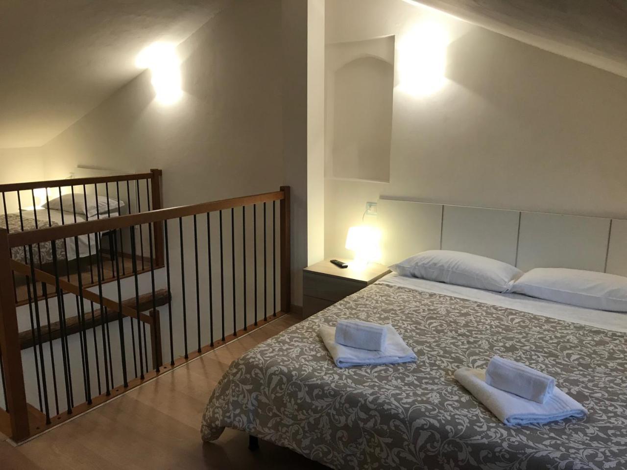 Appartamenti Del Duca Ferrara Luaran gambar
