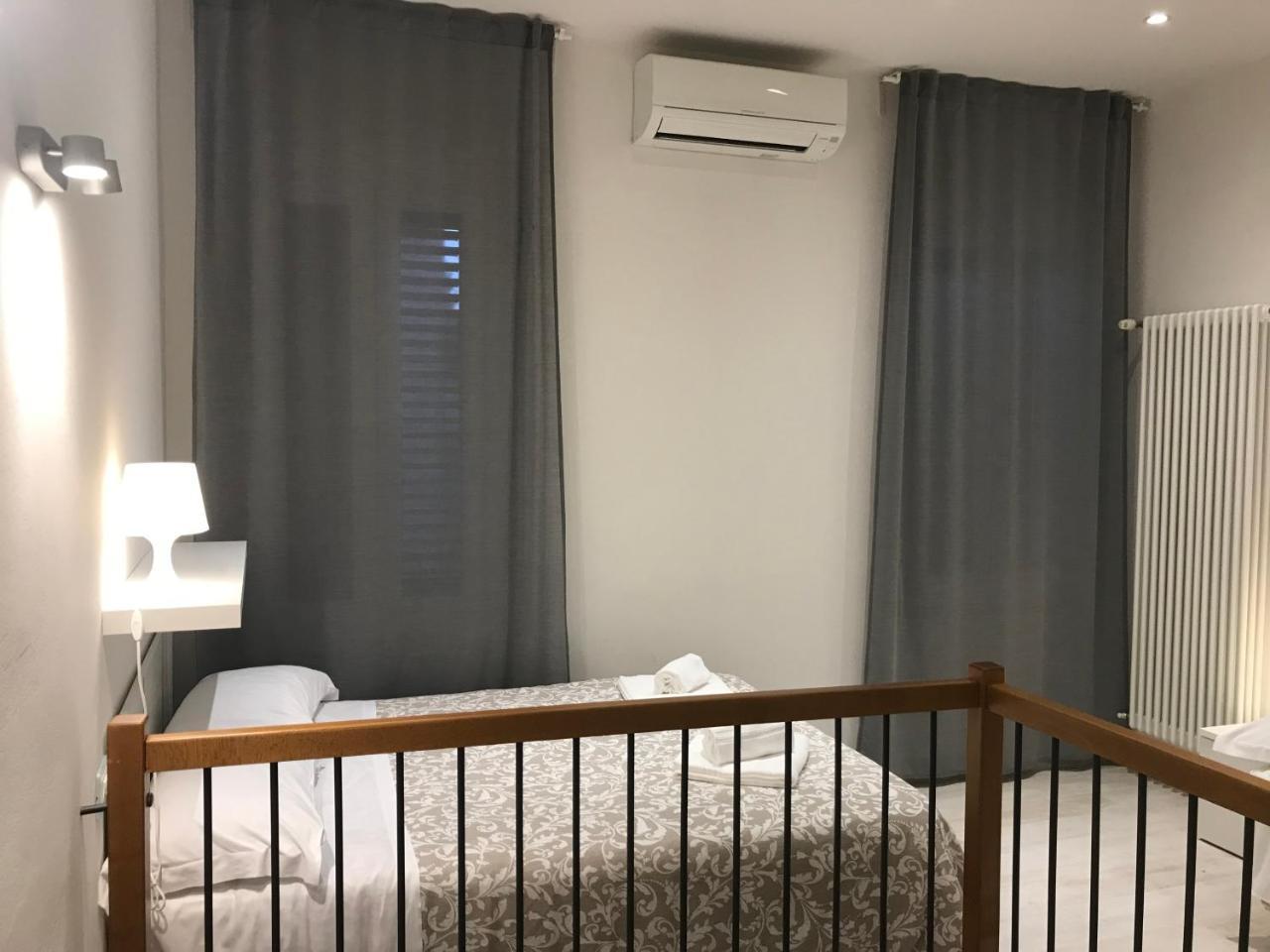 Appartamenti Del Duca Ferrara Luaran gambar