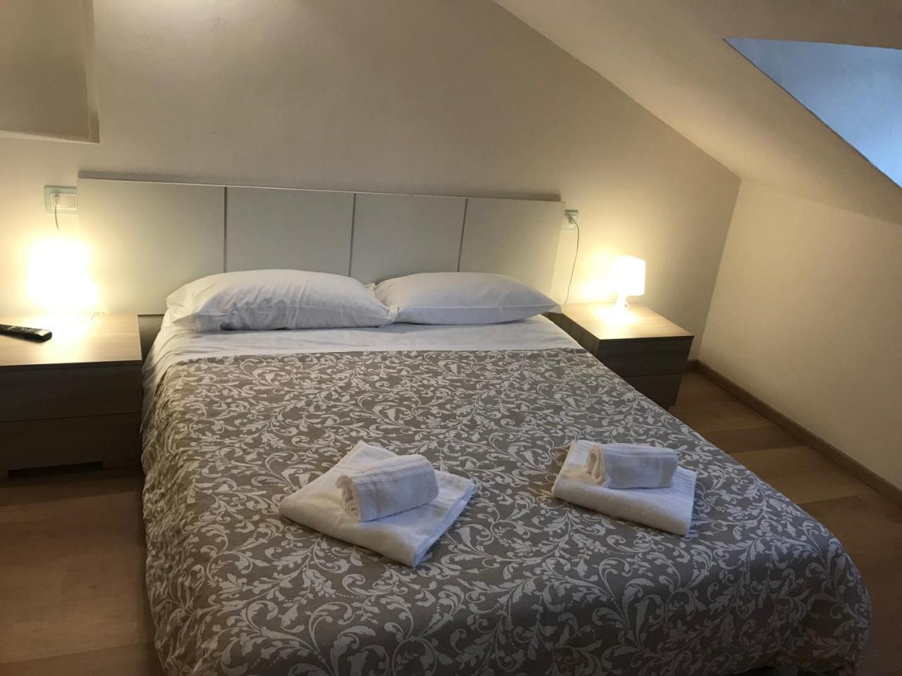 Appartamenti Del Duca Ferrara Luaran gambar