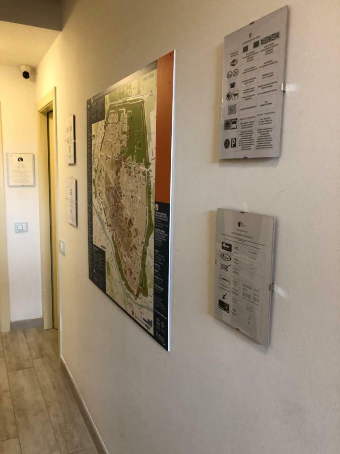 Appartamenti Del Duca Ferrara Luaran gambar